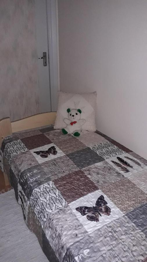Annika Apartman Eger Ngoại thất bức ảnh